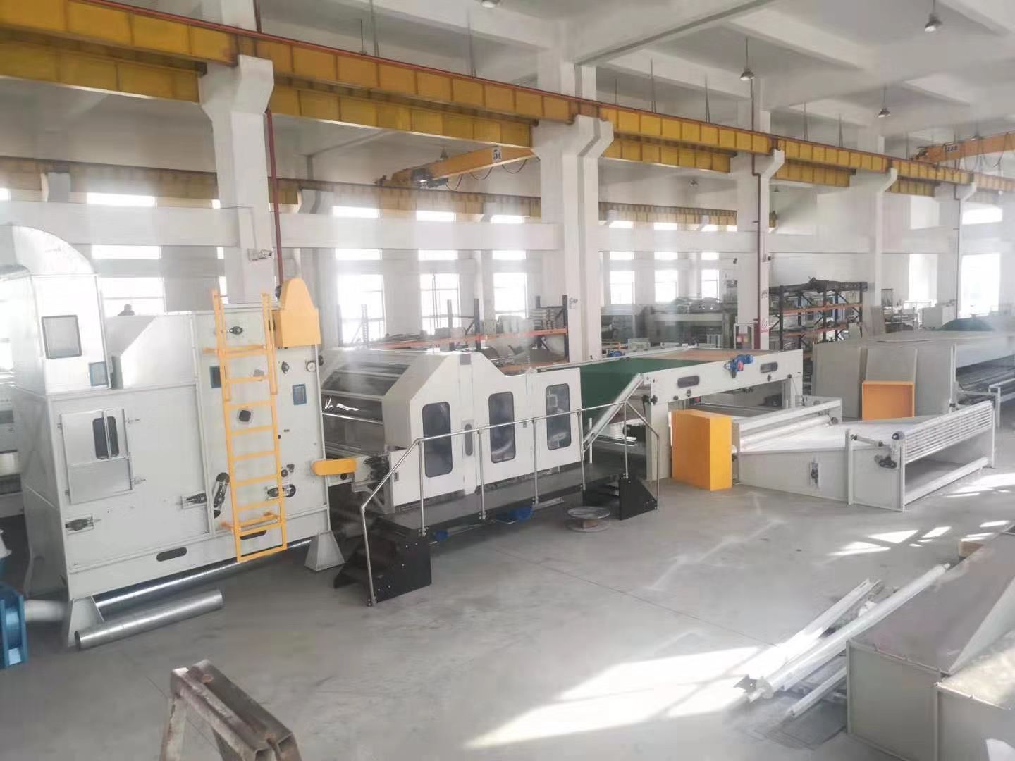 HJBR-被褥生產(chǎn)線(xiàn)（收卷）